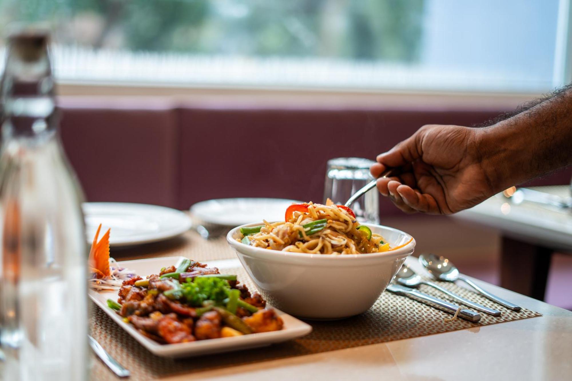 Lilac Hotel Guruvayur Bagian luar foto